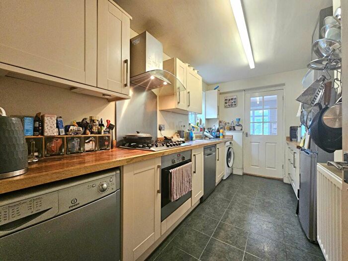 3 Bedroom Semi-Detached House To Rent In Beaconsfield Road, Bickley, BR1