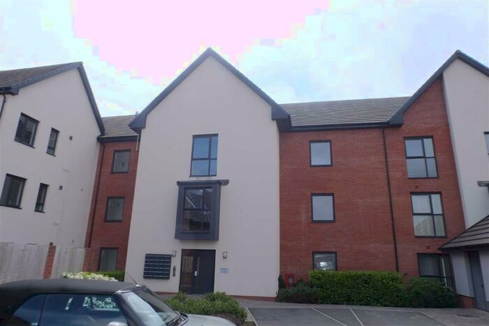 2 Bedroom Flat To Rent In Rhodfar Cei, Barry, Vale Of Glamorgan, CF62