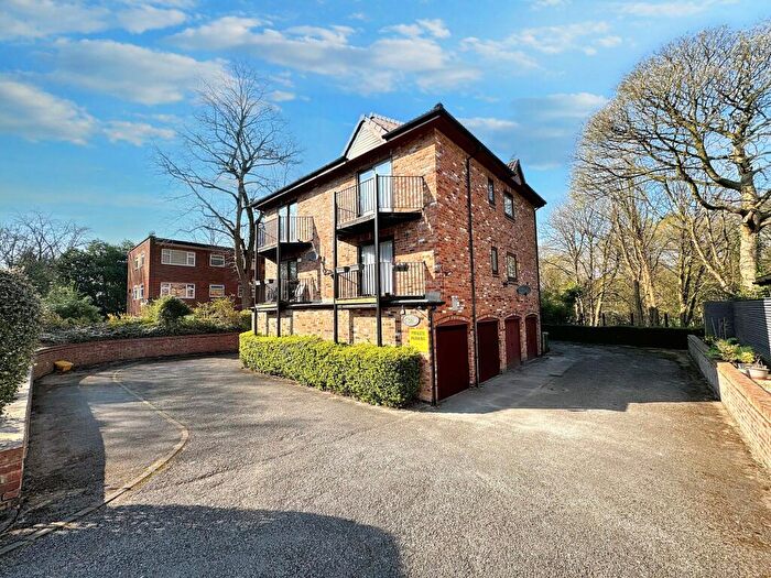 3 Bedroom Penthouse For Sale In The Penthouse, Oakleigh, St. Anns Road, M25