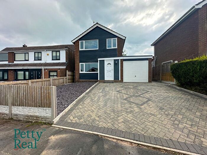 3 Bedroom Detached House For Sale In Howgill Close, Nelson, BB9