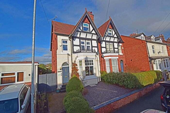 4 Bedroom Semi Detached House For Sale In All Saints Road, Bromsgrove, Worcestershire, B61