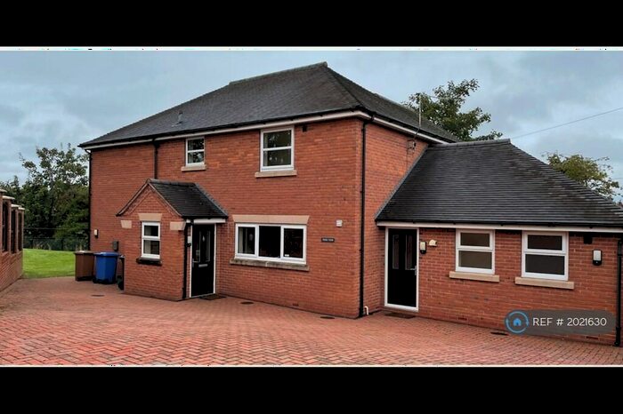 6 Bedroom Detached House To Rent In Minton Street, Stoke-On-Trent, ST4