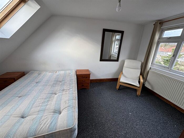 Studio To Rent In Hounslow Road, Feltham, TW14