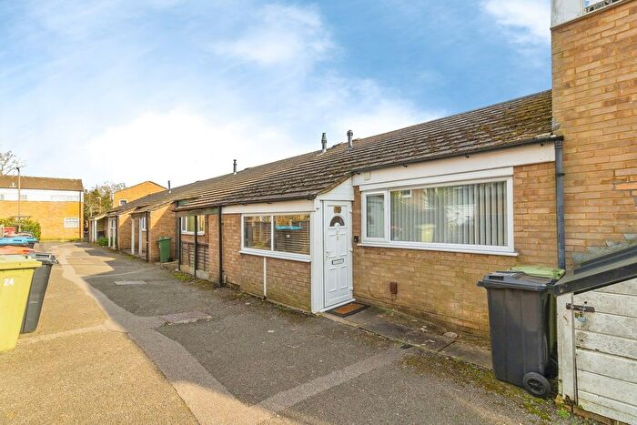 1 Bedroom Bungalow For Sale In High Trees, Eaglestone, Milton Keynes, Buckinghamshire, MK6