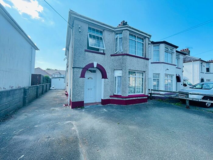 4 Bedroom Property To Rent In Hall Park, Haverfordwest, SA61