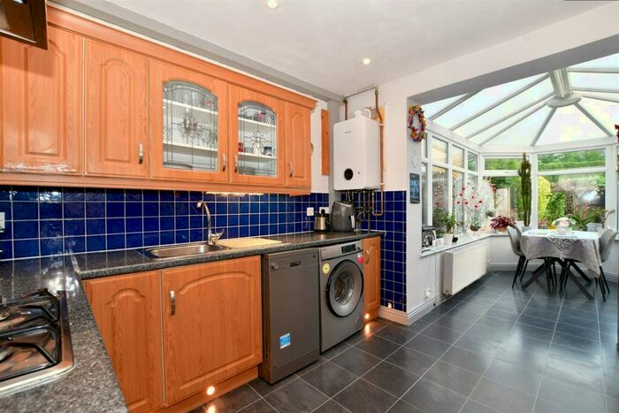 3 Bedroom Cottage For Sale In Walton On The Hill, Walton On The Hill, Tadworth, Surrey, KT20