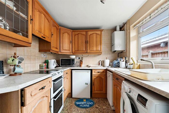 2 Bedroom Detached Bungalow For Sale In Shilton Lane, Potters Green, Coventry, CV2