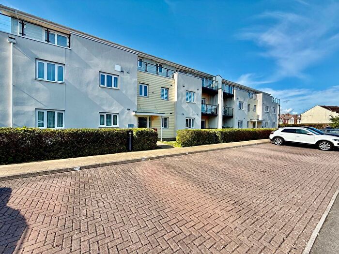 2 Bedroom Flat To Rent In Gisors Road, Southsea, PO4