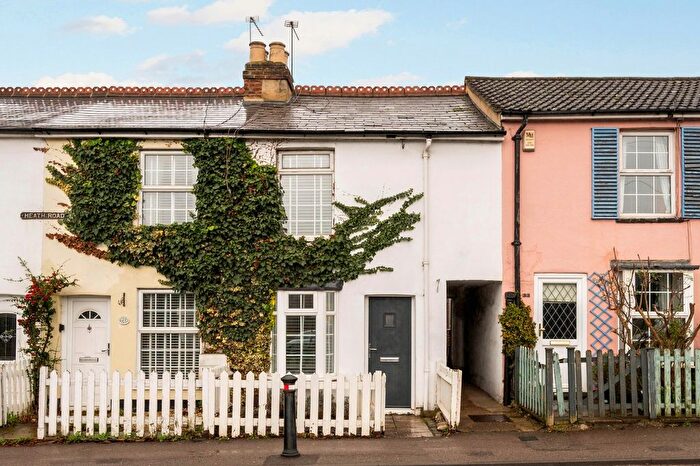 2 Bedroom Terraced House For Sale In Heath Road, Weybridge, KT13
