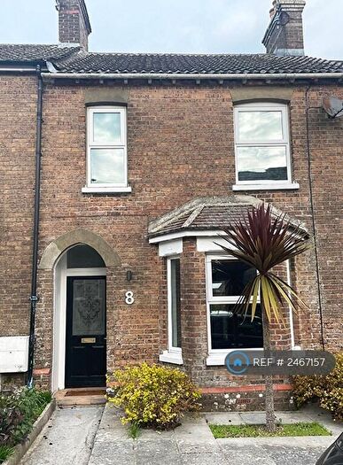 4 Bedroom Terraced House To Rent In Mountain Ash Road, Dorchester, DT1