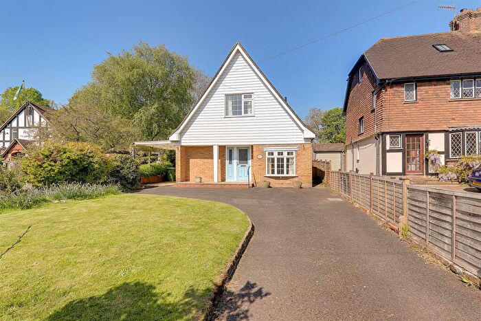 3 Bedroom Detached House For Sale In High Street, Findon, Worthing, BN14