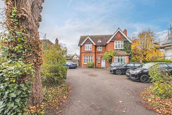 2 Bedroom Terraced House For Sale In Slough Road, Datchet, SL3