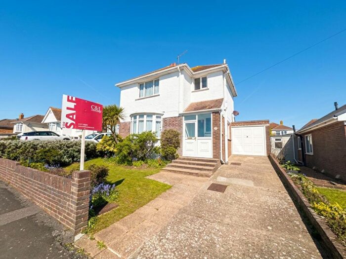 2 Bedroom Detached House For Sale In Wicklands Avenue, Saltdean, BN2