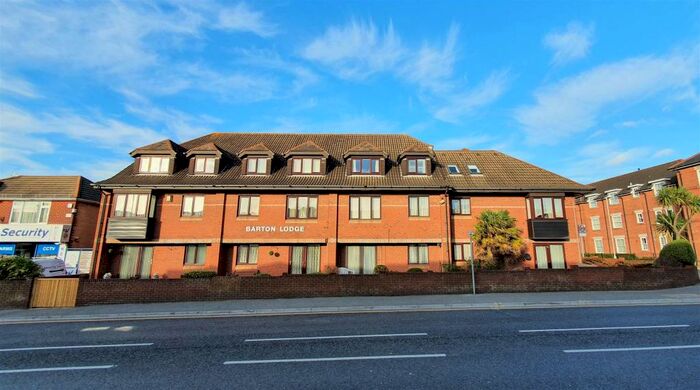 1 Bedroom Retirement Property To Rent In Uppleby Road, Parkstone, BH12
