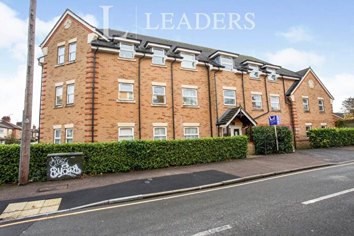 1 Bedroom Flat To Rent In Victoria Place, North Road, Woking, GU21