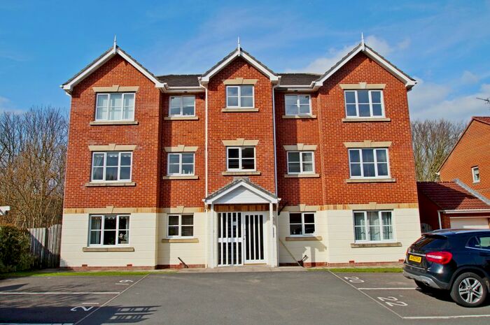 2 Bedroom Flat To Rent In Glamis Court, Woodstone Village, Houghton Le Spring DH4