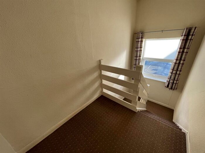 1 Bedroom Flat To Rent In Clarendon Park Road, Leicester, LE2