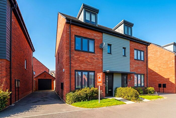 3 Bedroom Semi-Detached House For Sale In Vendace Road, Blythe Valley, B90