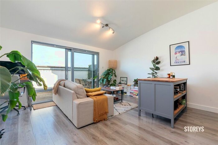 1 Bedroom Flat To Rent In Mare Street, London Fields, Hackney, London, E8