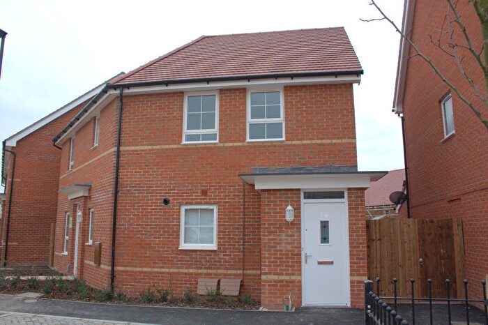 2 Bedroom Flat For Sale In Cardinal Place, Southampton, SO16