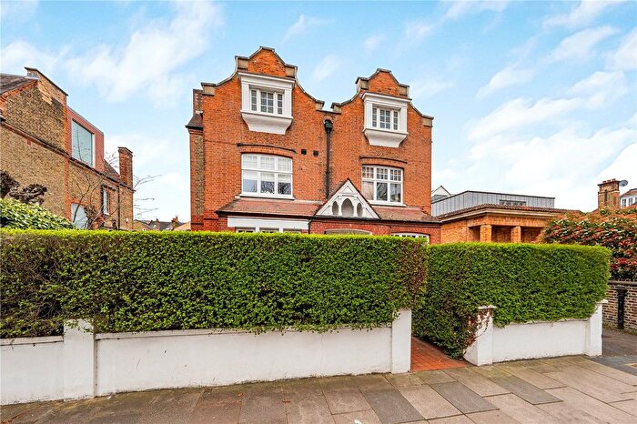 1 Bedroom Flat For Sale In Gwendolen Avenue, London, SW15