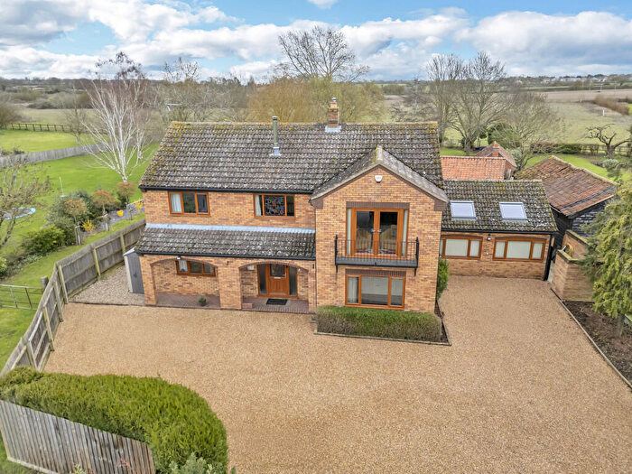 5 Bedroom Detached House For Sale In Ixworth Road, Norton, Bury St. Edmunds, IP31