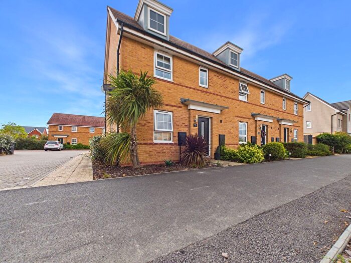 2 Bedroom End Of Terrace House For Sale In Aqua Drive, Hampton Water, PE7