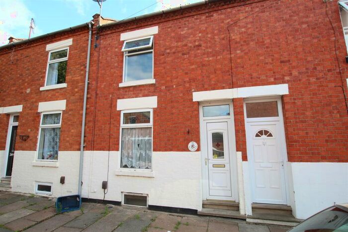 2 Bedroom House To Rent In South Terrace, Northampton, NN1