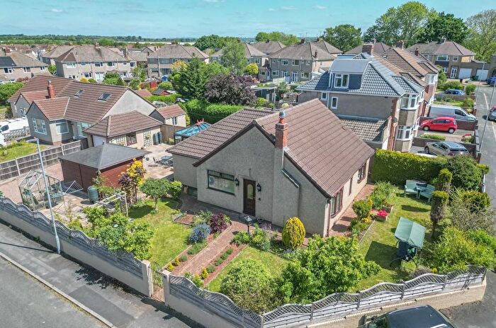 3 Bedroom Detached Bungalow For Sale In Rockside Avenue, Downend, Bristol, BS16