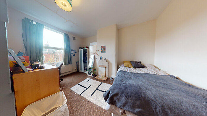 4 Bedroom Terraced House To Rent In Royal Park Avenue, Hyde Park, Leeds, LS6