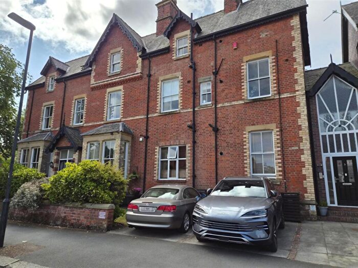 2 Bedroom Flat For Sale In Brook House, Upper Westby Street, Lytham, FY8