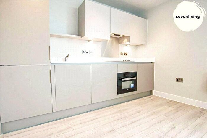 Apartment To Rent In Thames Valley, Wokingham Road, Bracknell, Berkshire, RG42
