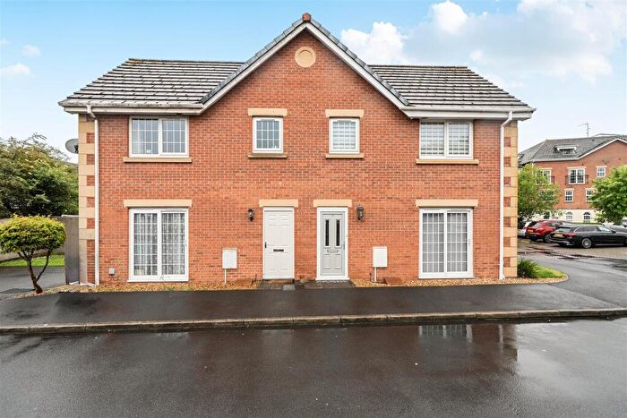 2 Bedroom End Of Terrace House For Sale In Garden Close, Poulton-Le-Fylde, FY6