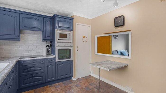 2 Bedroom Apartment To Rent In Park Avenue, Hockley, Birmingham, B18