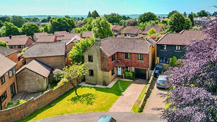 5 Bedroom Detached House To Rent In Bridger Way, Crowborough, TN6