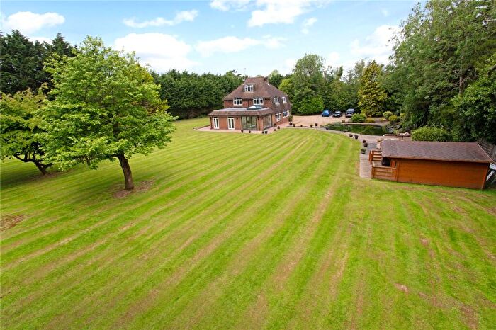 6 Bedroom Detached House For Sale In Nethern Court Road, Woldingham, Caterham, Surrey, CR3
