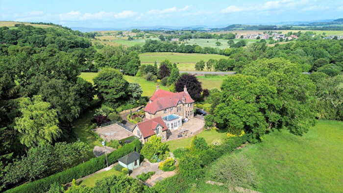 4 Bedroom Detached House For Sale In Lane Head Road, Shepley, HD8