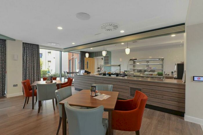 1 Bedroom Apartment For Sale In Plot, The Landings, Kings Hill, ME19