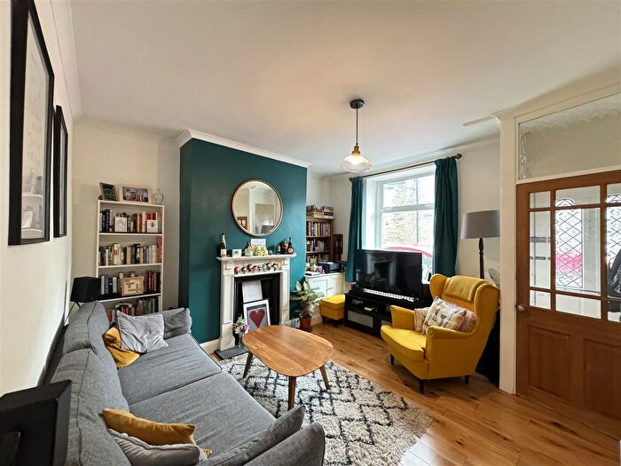 2 Bedroom Terraced House For Sale In Park Street, Mossley, Ashton-Under-Lyne, OL5