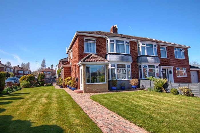 3 Bedroom Semi Detached House For Sale In Hutton Grove, Hartburn, TS18