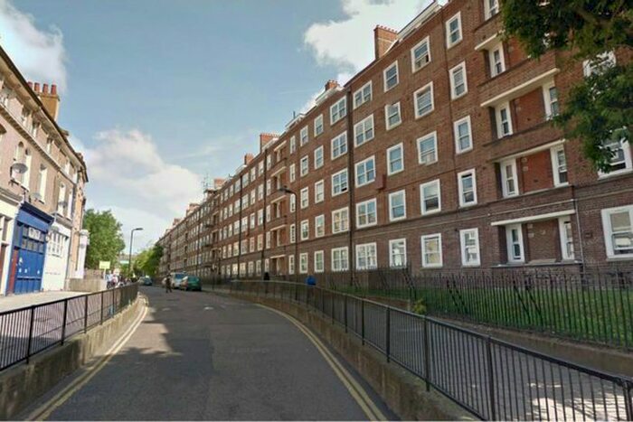 1 Bedroom Flat To Rent In Barnabas Road, Homerton, London, E9