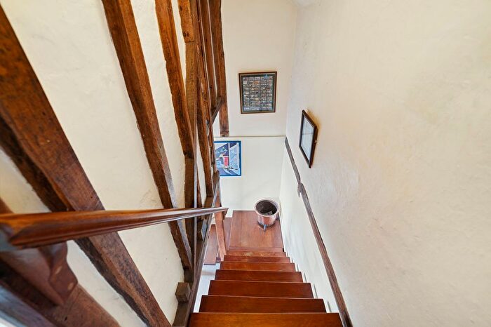 2 Bedroom Semi-detached House For Sale In Headcorn Road, Biddenden, TN27
