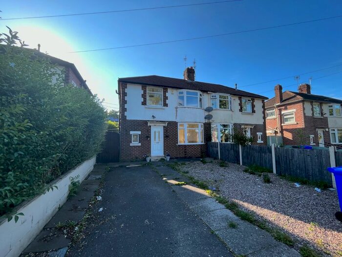 3 Bedroom Semi-Detached House To Rent In Sandon Road, Stoke-On-Trent, Staffordshire, ST3