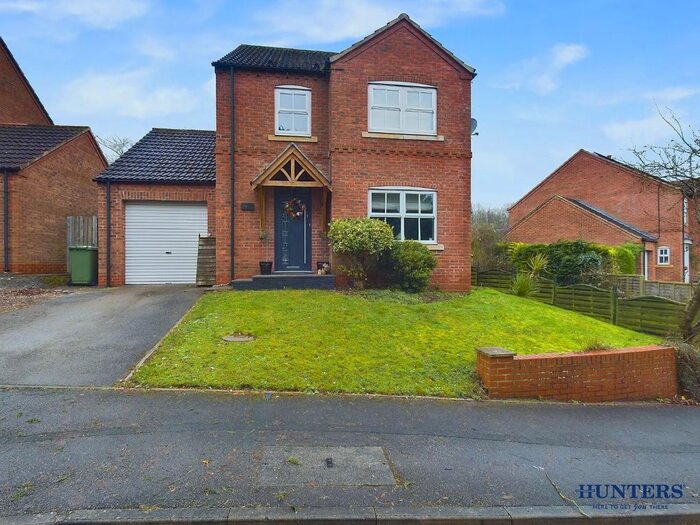 4 Bedroom Detached House For Sale In Gus Walker Drive, Pocklington, York, YO42