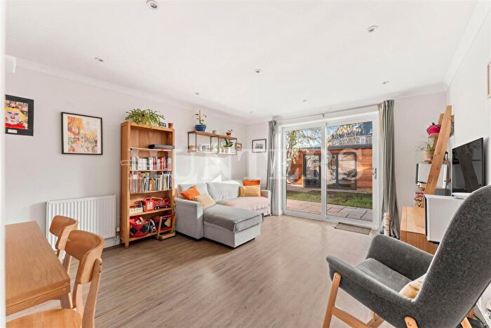 2 Bedroom End Of Terrace House For Sale In Whitbread Close, London, N17