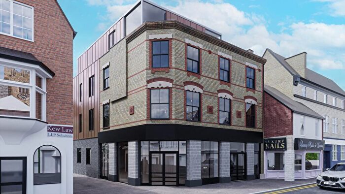 2 Bedroom Apartment For Sale In - Duke Street, Chelmsford, CM1