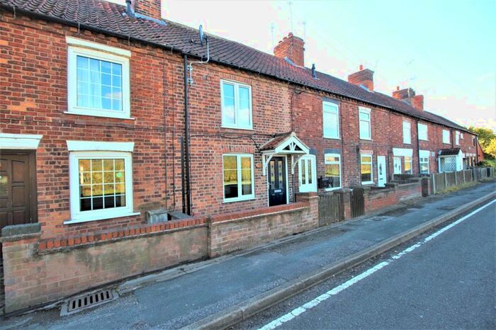 2 Bedroom Cottage To Rent In Top Row, Wellow Road, Ollerton, NG22