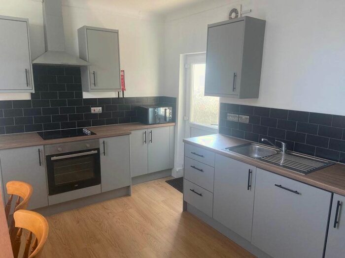 5 Bedroom Property To Rent In Danygraig Road, Port Tenant, Swansea, SA1