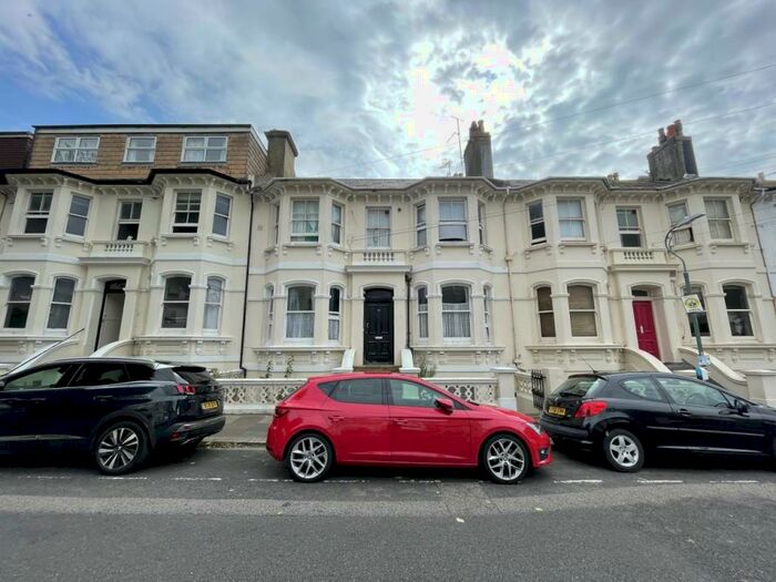 Studio To Rent In Seafield Road, Hove, BN3