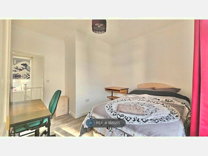 2 Bedroom End Of Terrace House To Rent In Jackson Street, Hartlepool, TS25